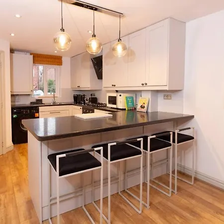 Beautiful West Didsbury 4Br Home Mánchester Exterior foto